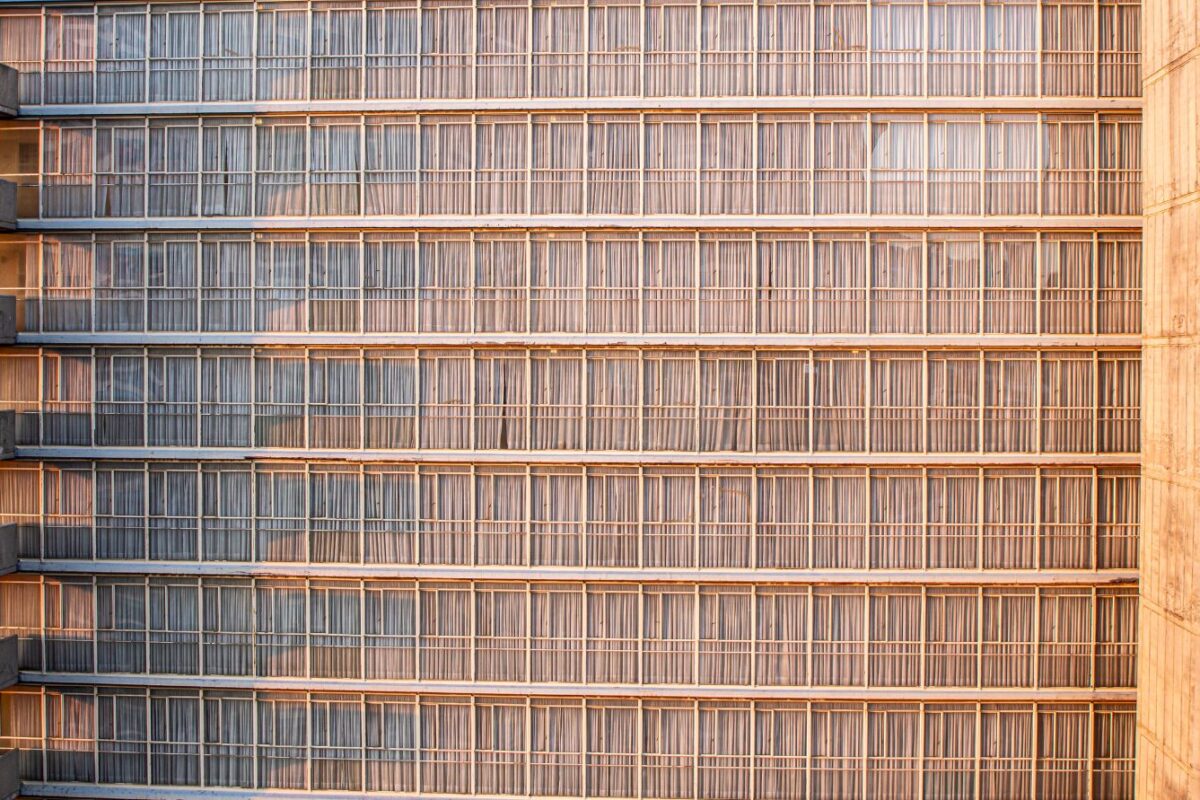 imgi 21 lowe glass 4yicd20rxd middle